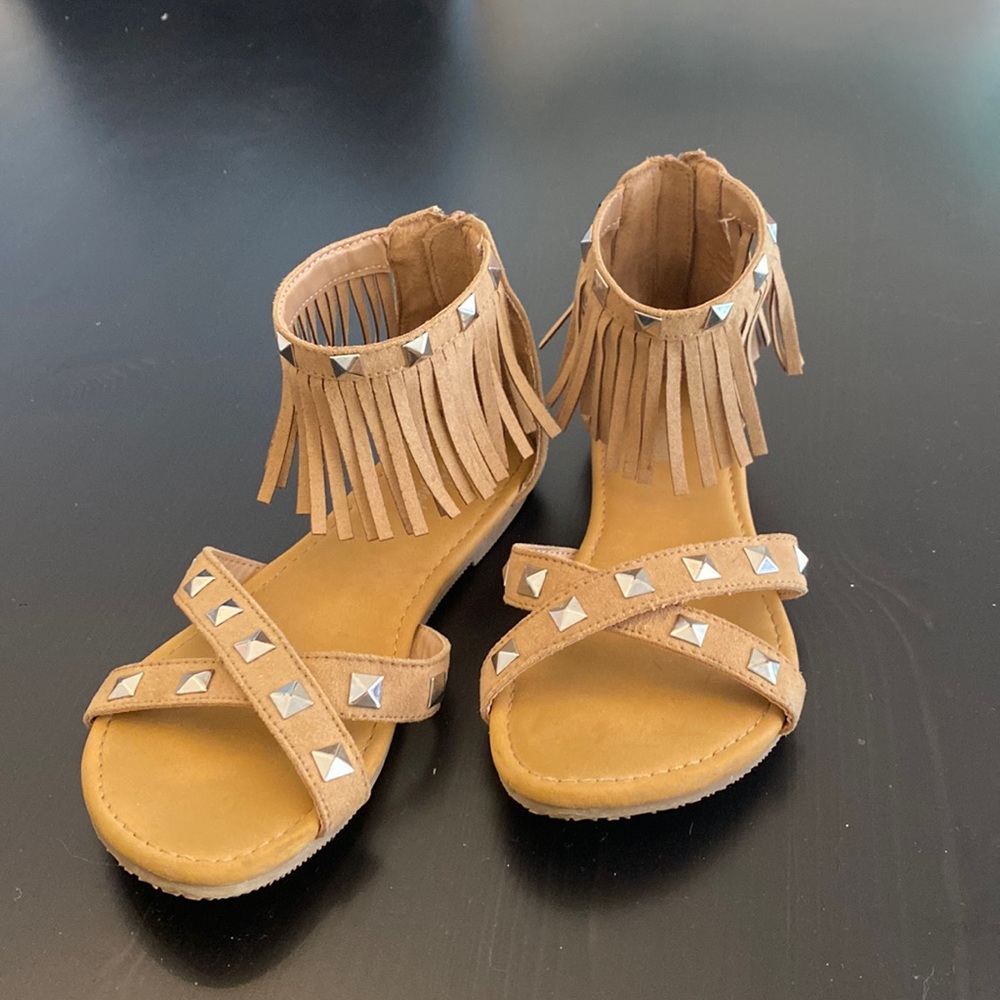 Excellent condition girls sandals
